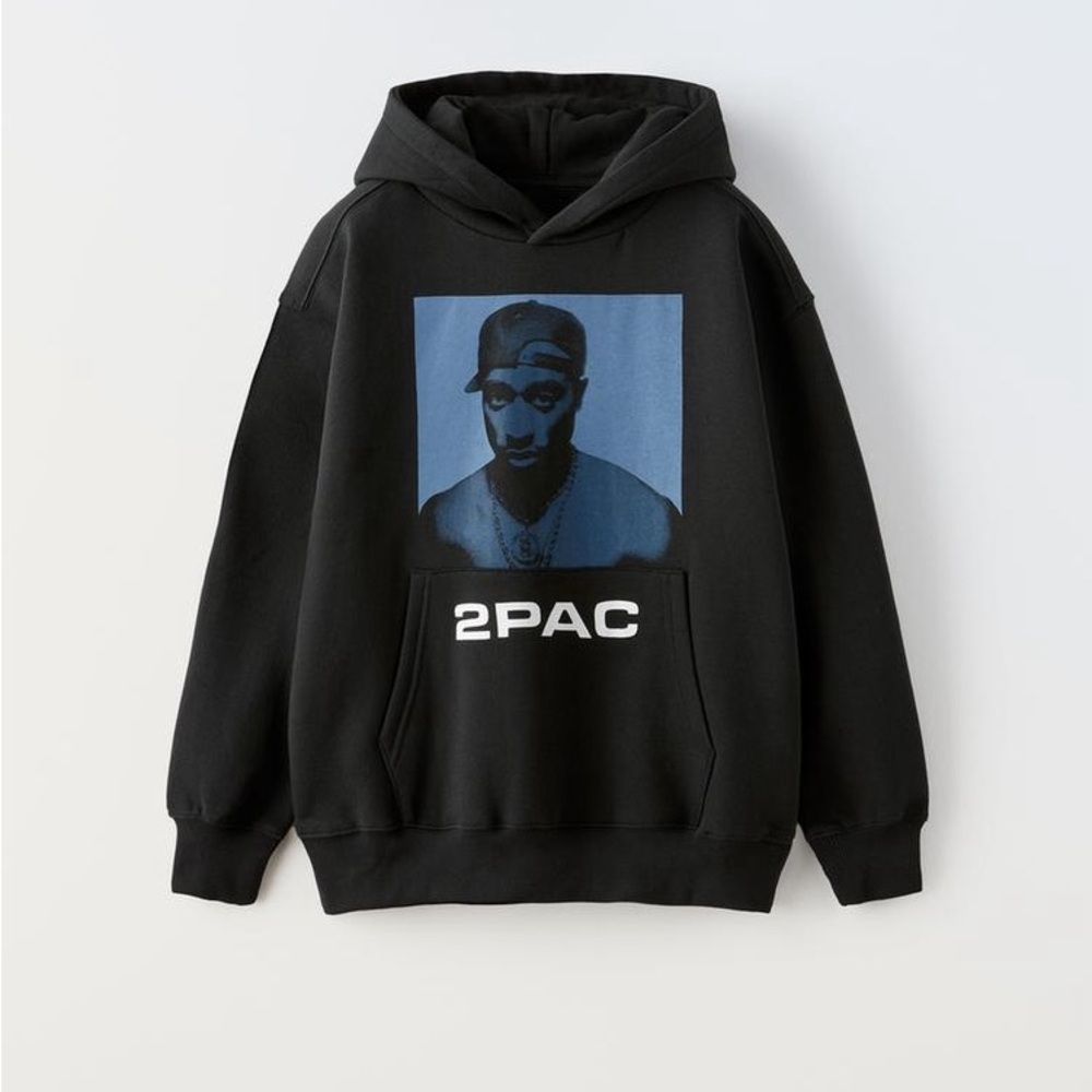 Zara Black Crewneck Hoodie with Graphic Print